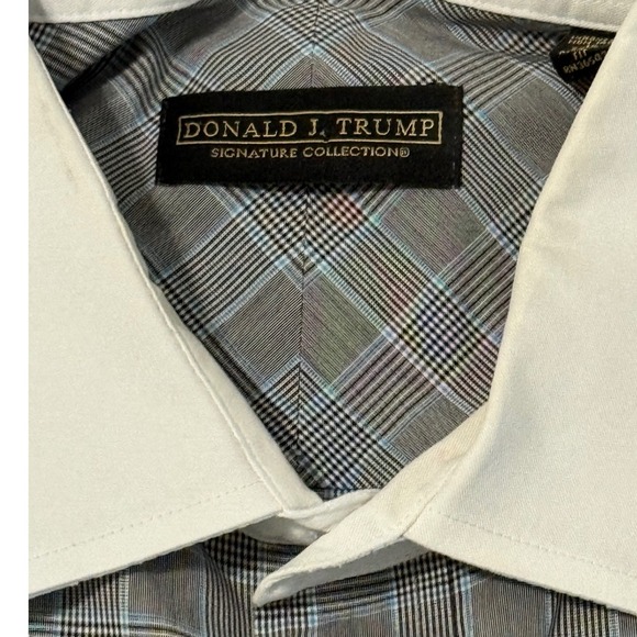 Donald J Trump Signature Collection Plaid Short Sleeve Button‎ Up Shirt - Picture 2 of 7
